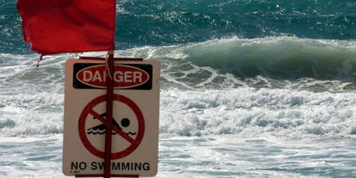 Muž sa utopil na pláži v Durbane, ktorú zaliala obrovská vlna!