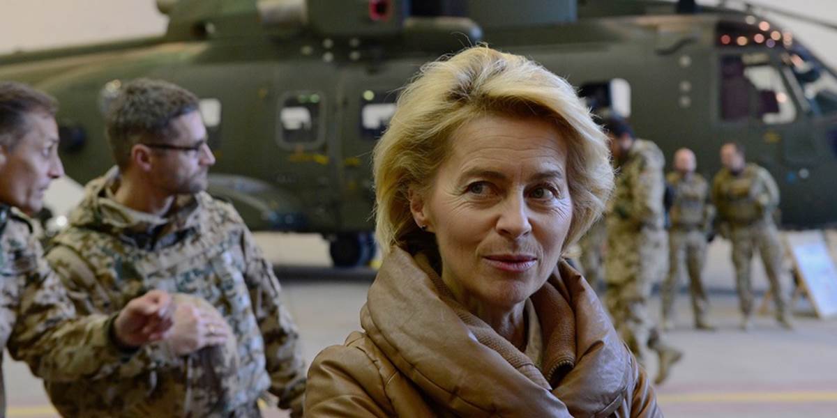 Hackeri skopírovali odtlačok palca ministerky obrany