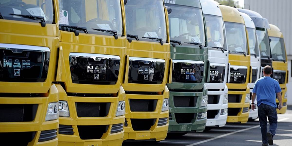 Brusel vyšetruje výrobcov nákladných áut pre podozrenie z kartelovej dohody