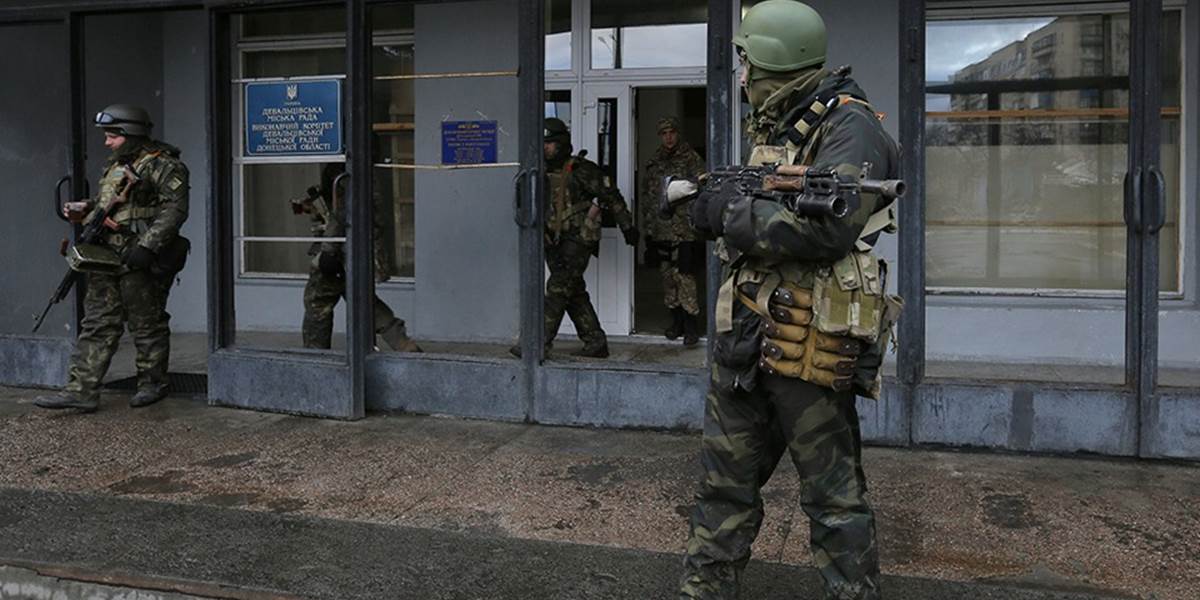 Luhanskí separatisti začali zoštátňovať strategické podniky