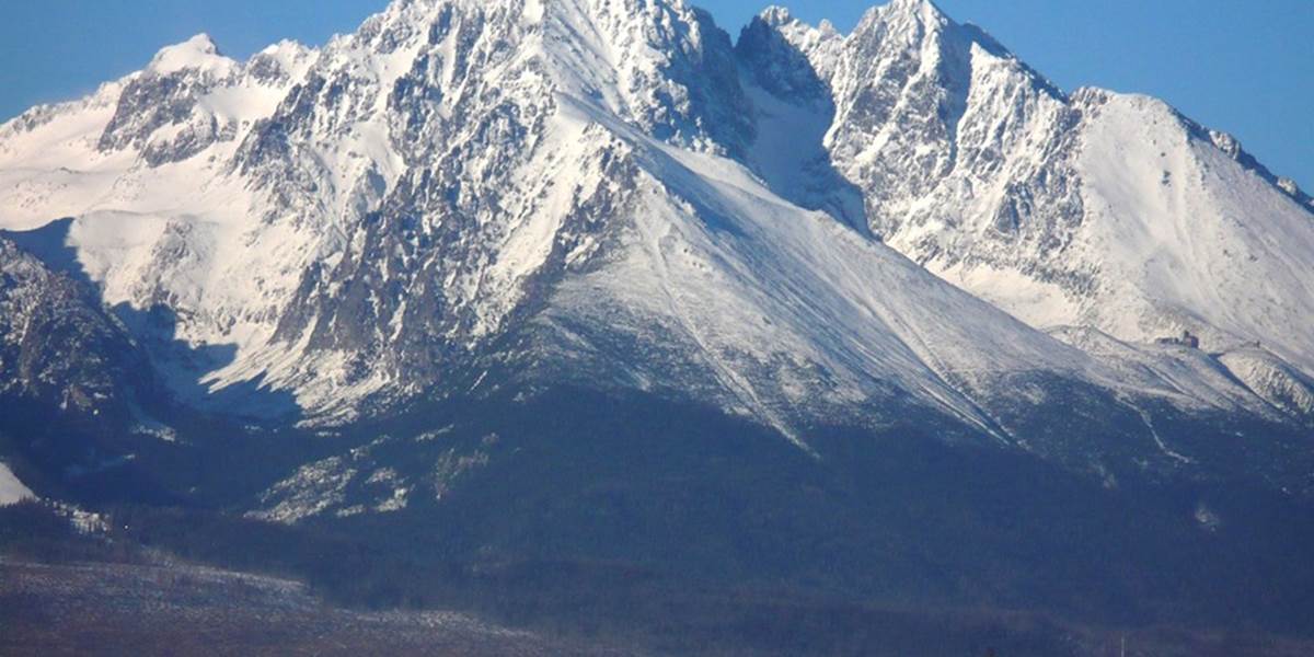 Ochladenie sa prehlbuje, na Lomnickom štíte bolo -26,5 stupňa
