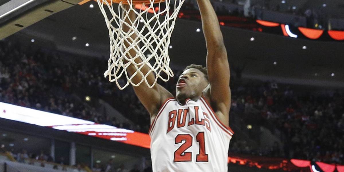 NBA: Jimmy Butler a James Harden hráčmi týždňa