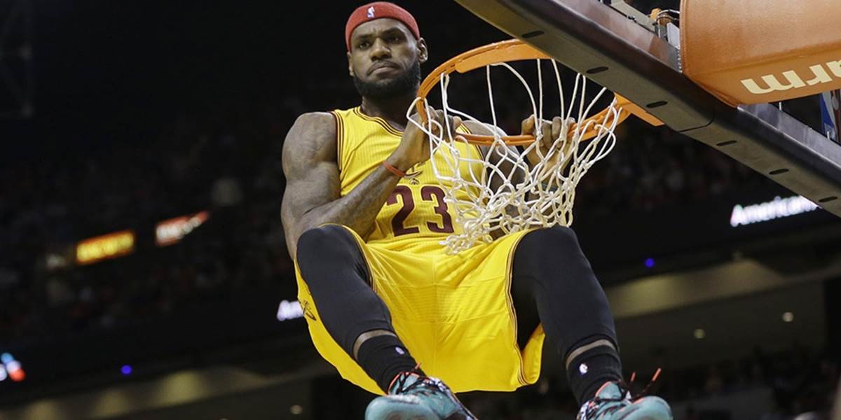 LeBron oslavuje 30 rokov, zarobil už skoro pol miliardy dolárov
