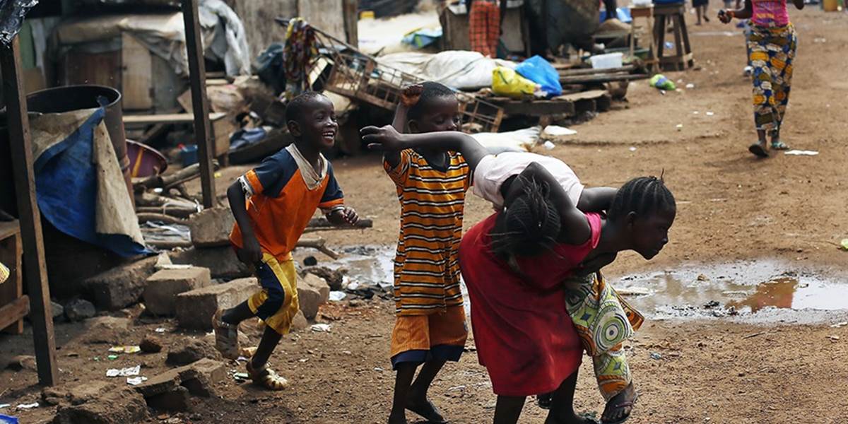 Vedci už poznajú príčinu rozšírenia eboly: Dvojročný chlapec sa zrejme nakazil od netopierov!