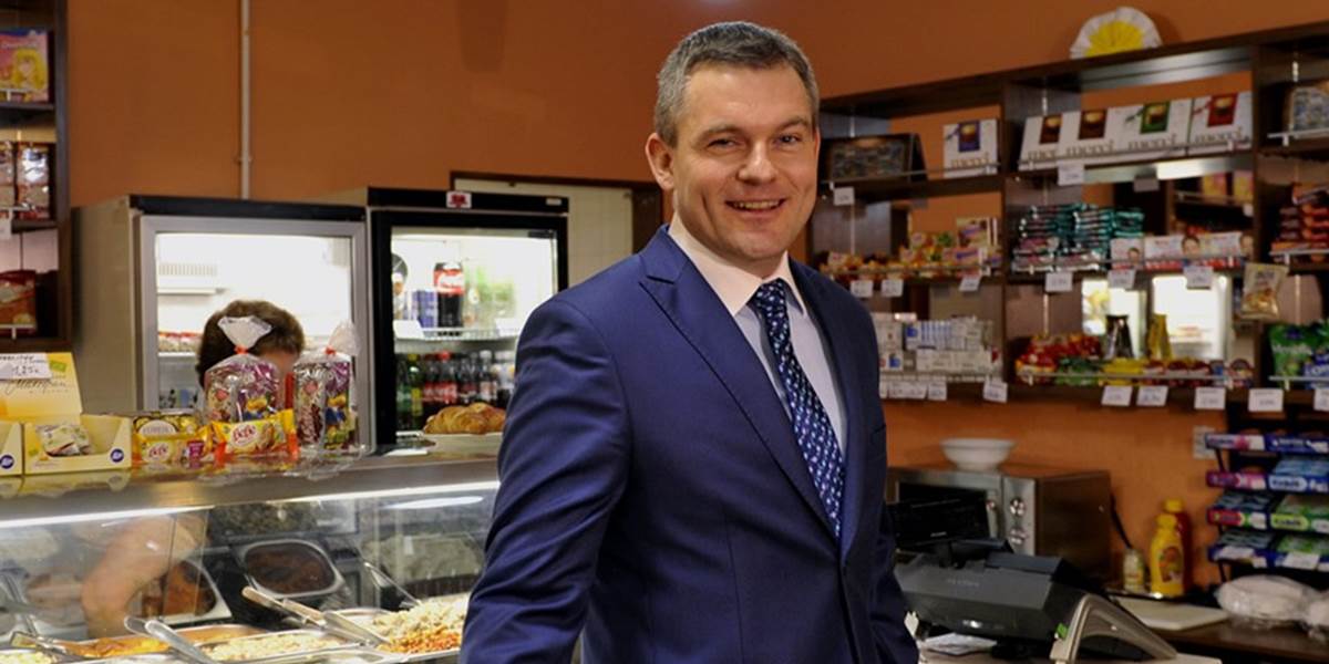 Pellegrini sa necíti taký starý, aby silvestroval doma v papučiach