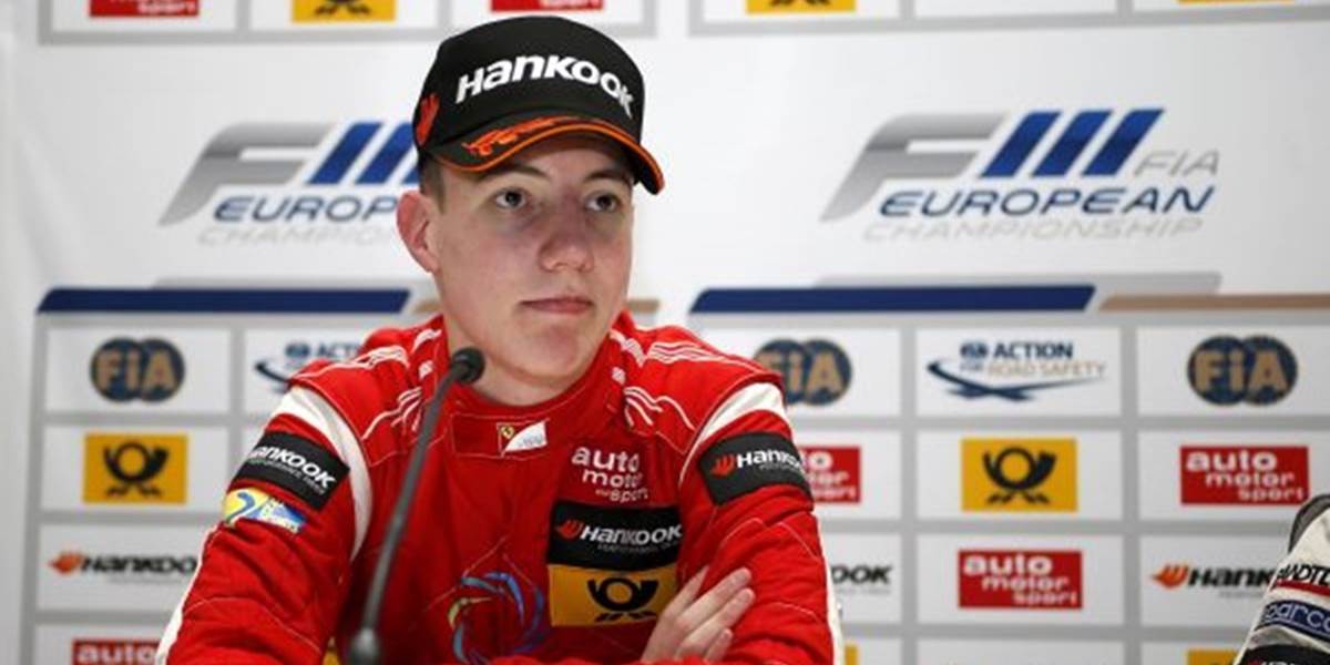 F1: Talian Marciello bude testovacím a rezervným jazdcom Sauberu