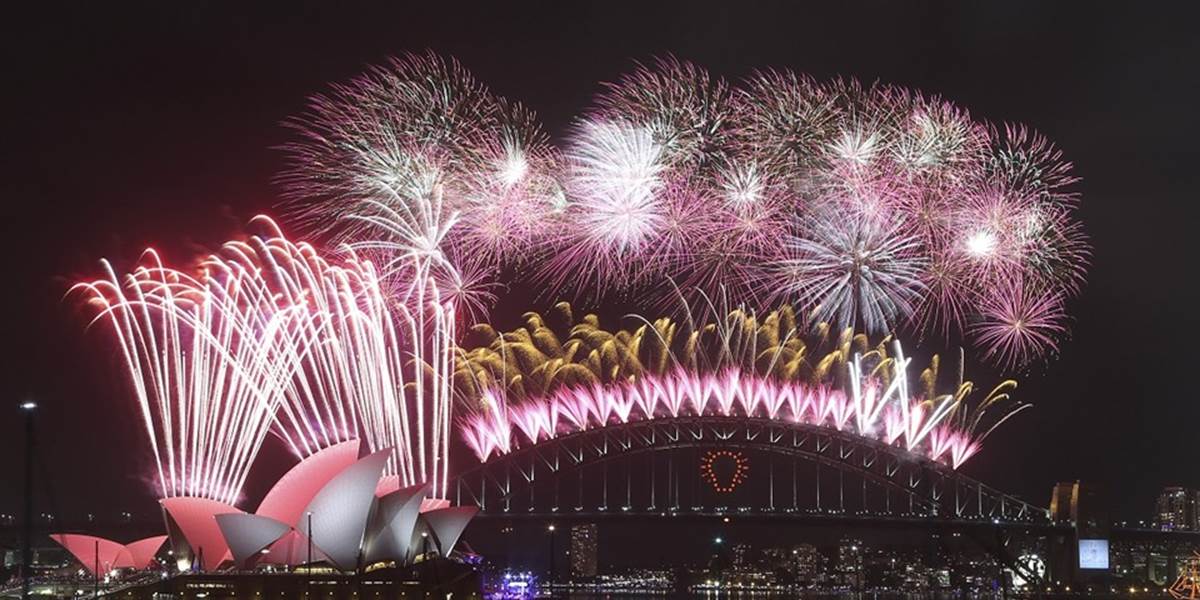 VIDEO V Sydney privítali nový rok, pozrite si veľkolepý ohňostroj
