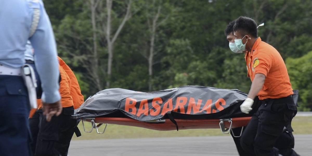 Let smrti spoločnosti AirAsia: Žiadna obeť nemala záchrannú vestu