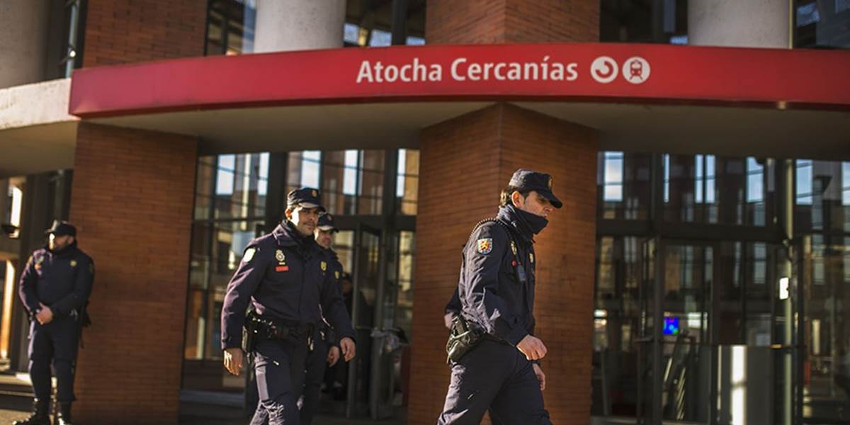 Polícia evakuovala železničnú stanicu v Madride kvôli bombe