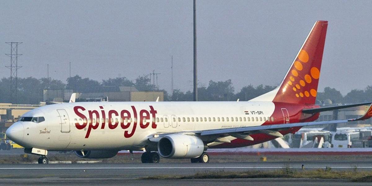 Indické letiská zvýšili pohotovosť po varovaní pred možným únosom lietadla