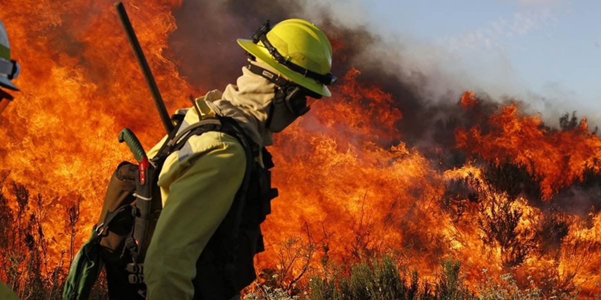 Lesné požiare naďalej vyčíňajú najmä v oblasti Adelaide