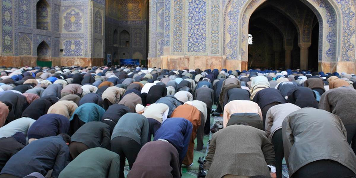 Moslimovia v Čechách zvažujú podanie trestného oznámenia na Okamuru