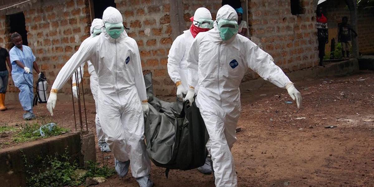 Epidémia eboly si vyžiadala už vyše 8200 životov