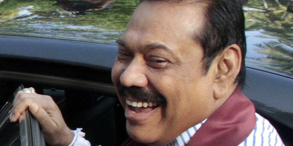 Srílanský prezident Rádžapaksa uznal porážku v prezidentských voľbách