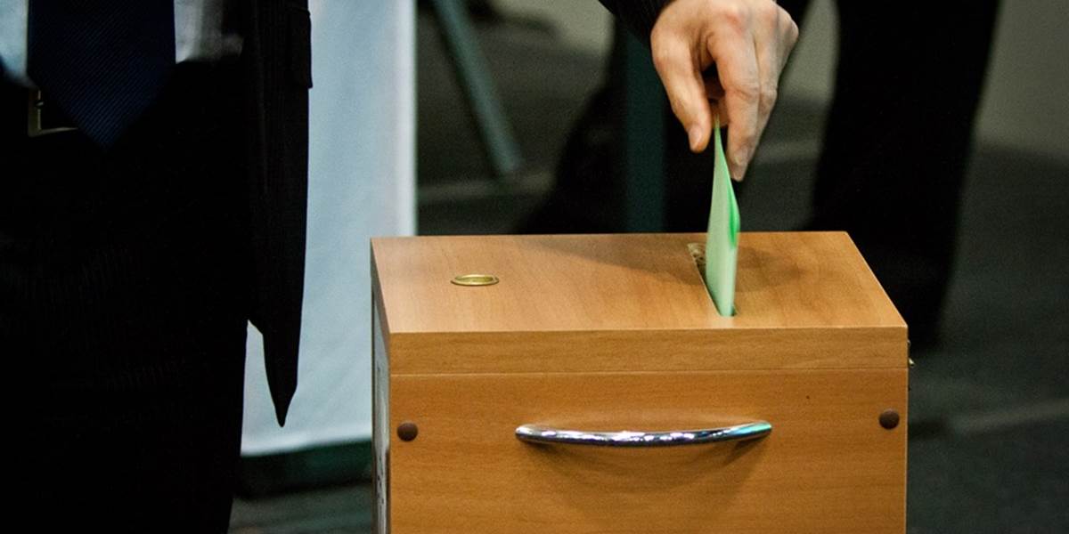 Parlamentné voľby v Egypte sa uskutočnia v dvoch fázach v marci a apríli