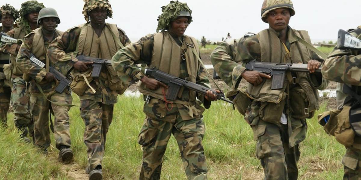 Nigérijská armáda útočí na Boko Haram; extrémisti vraždia civilistov
