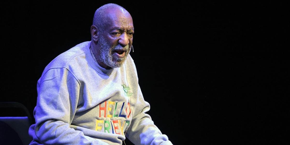 Predstavenie Billa Cosbyho narušili skandujúce ženy