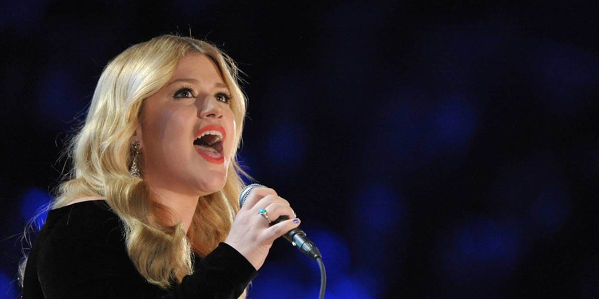 Kelly Clarkson zverejnila ukážku singla Heartbeat Song