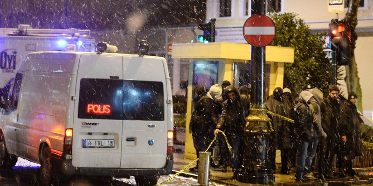 Polícia zneškodnila bombu v istanbulskom nákupnom centre