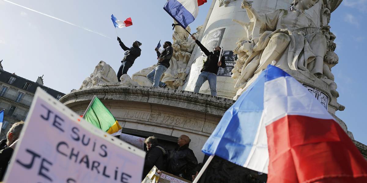Hollande: Paríž je dnes hlavným mestom sveta