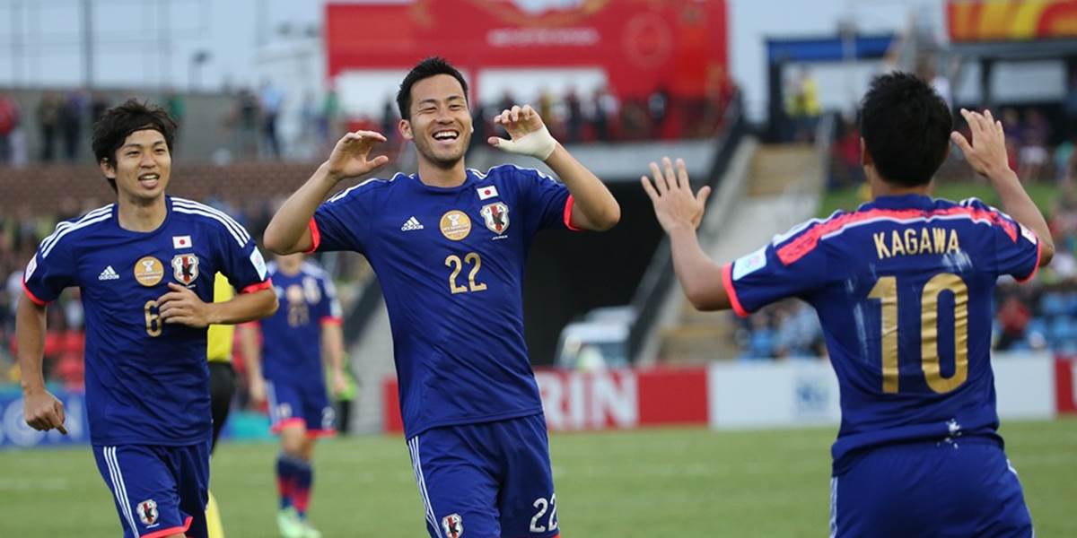 Úspešný vstup obhajcov trofeje Japoncov v Ázijskom pohári