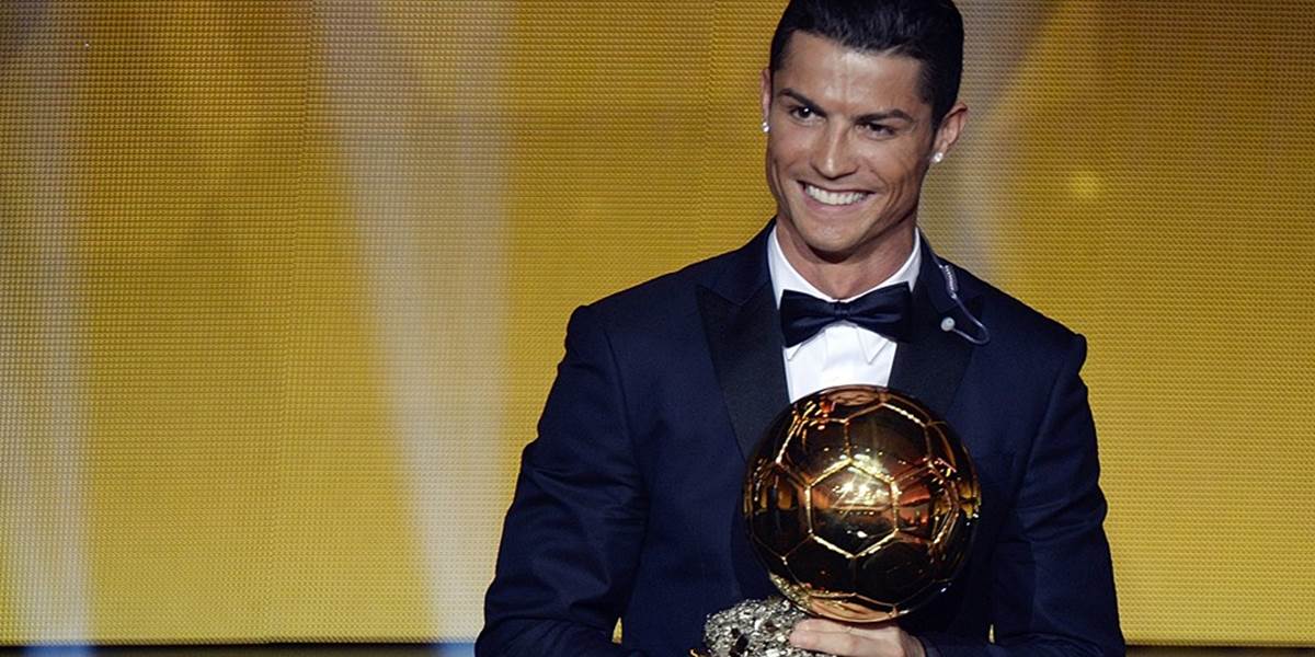 Zlatú loptu získal Cristiano Ronaldo, najlepším trénerom Löw a najkrajší gól dal James