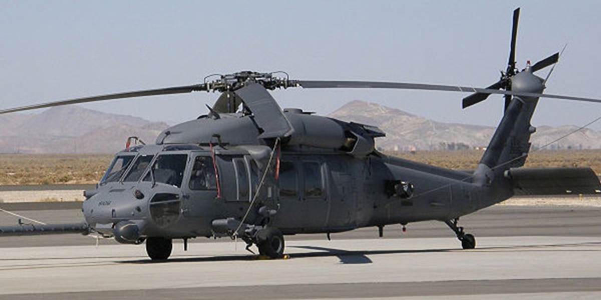 Analytik Naď: Vrtuľníky Black Hawk sú špičkové stroje, otázka je,či také potrebujeme