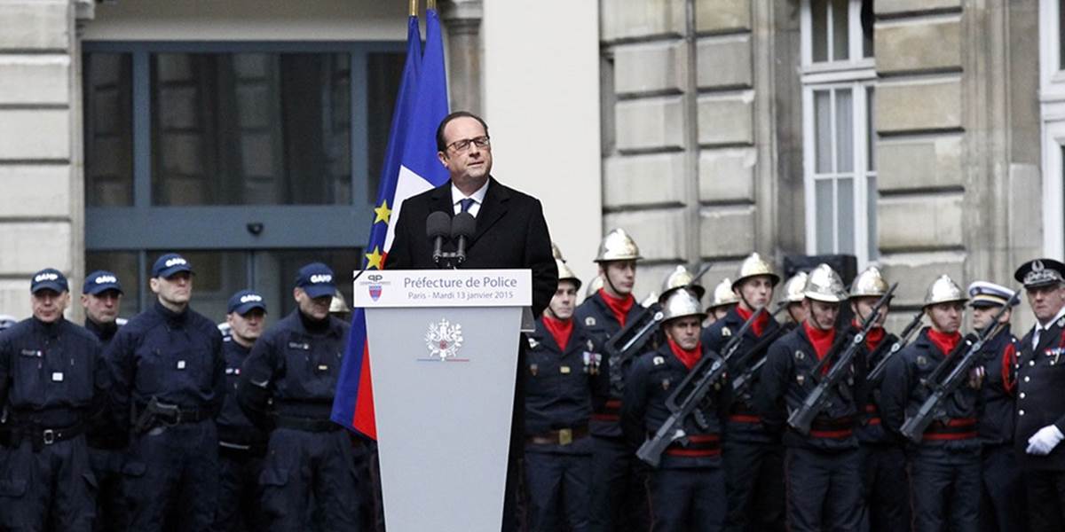 Hollande: Traja policajti zomreli, aby sme my mohli žiť v slobode