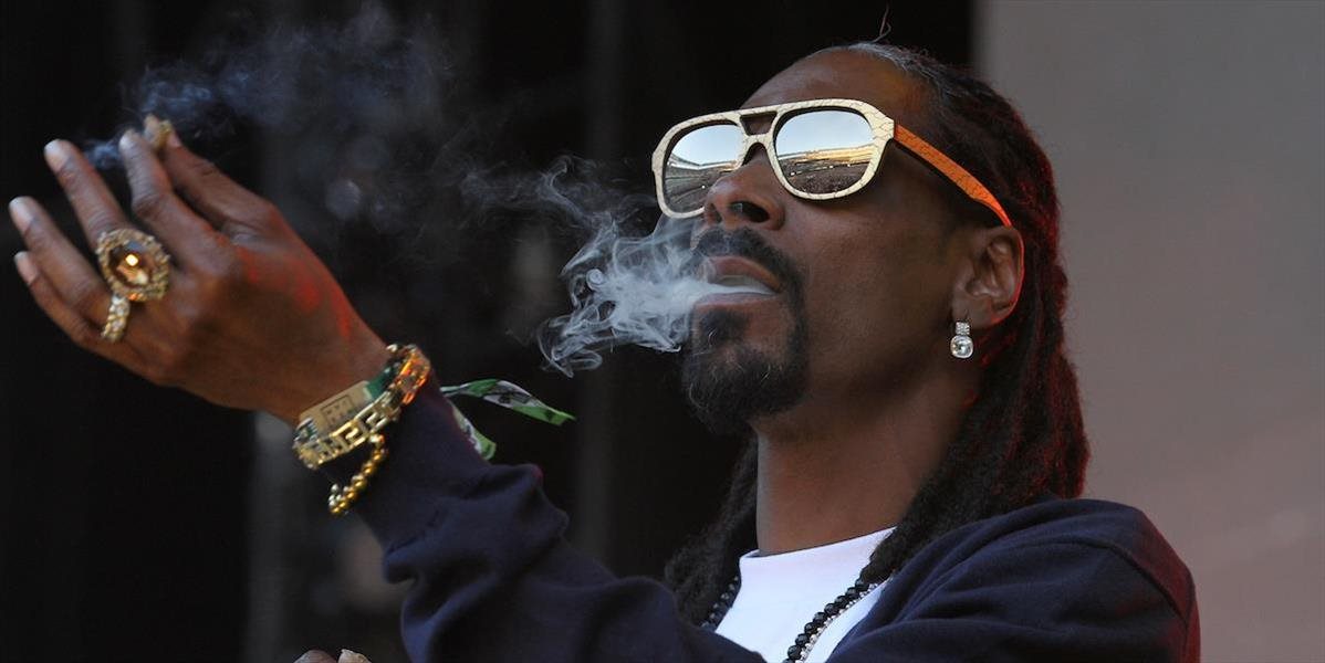 Snoop Dogg sa stal starým otcom