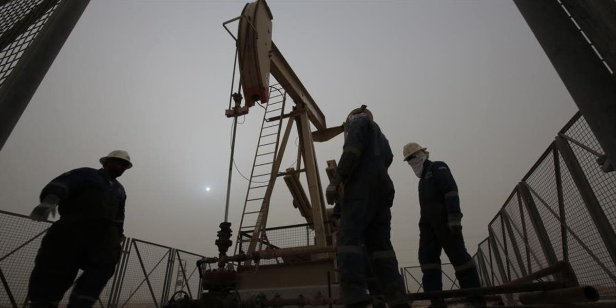 Ceny ropy opäť klesajú, americká WTI sa obchoduje okolo 48 USD za barel