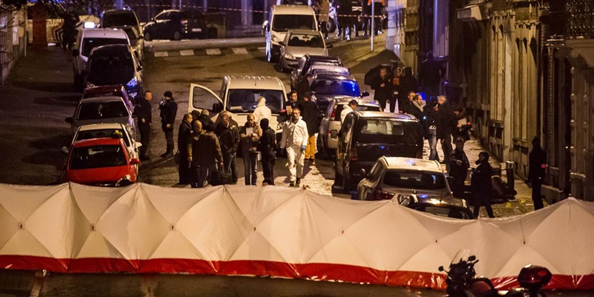 Belgická polícia zatkla 13 podozrivých z terorizmu; našli sa zbrane i uniformy
