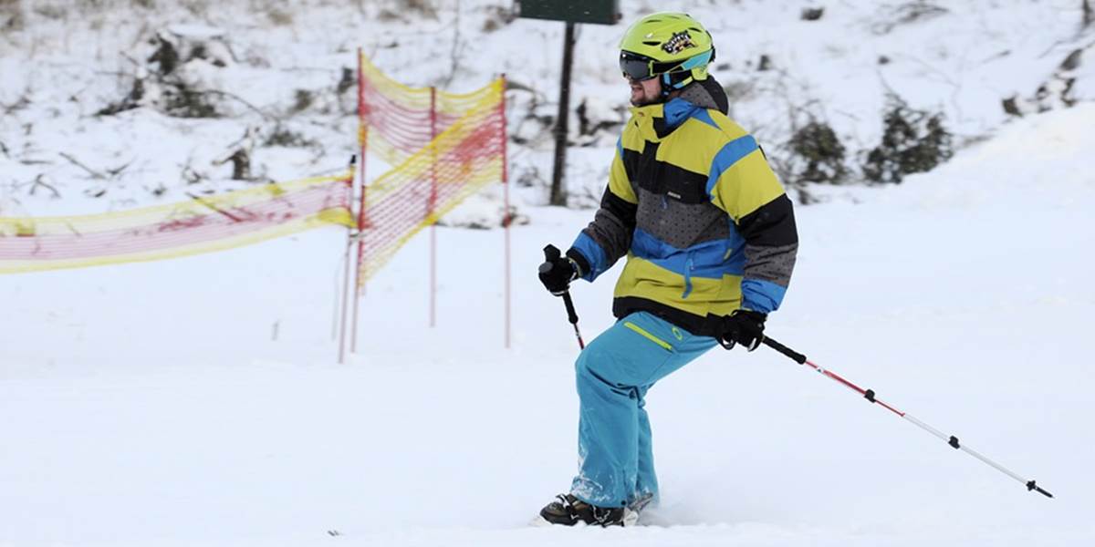 Poľského lyžiara zachránila pri páde prilba