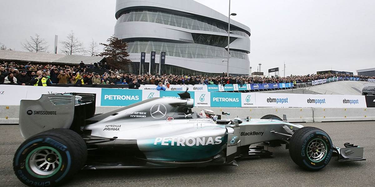 Mercedes predstaví nový monopost 1. februára