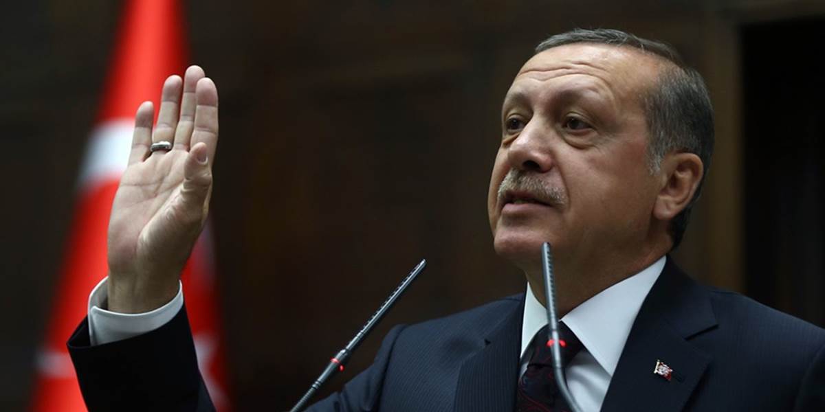 Erdogan predsedal schôdzi vlády, opozícia sa obáva kumulovania právomocí