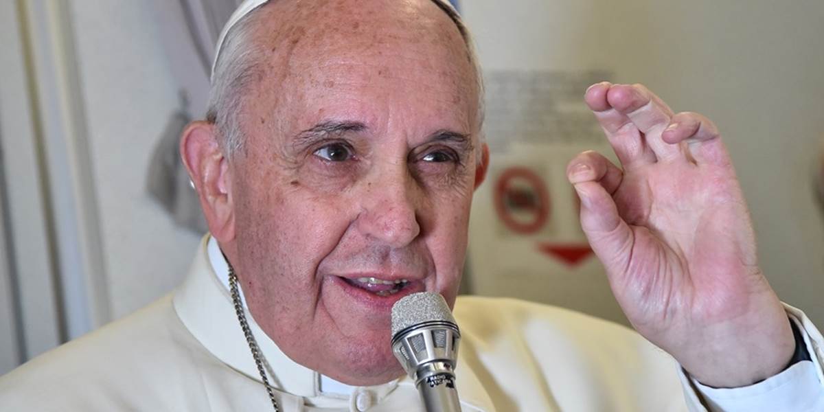 Pápež František: Dobrí katolíci nemusia byť ako králiky