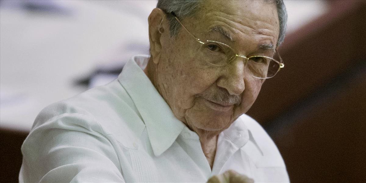Americká delegácia rokovala na Kube o nových vzťahoch; Castro ju neprijal