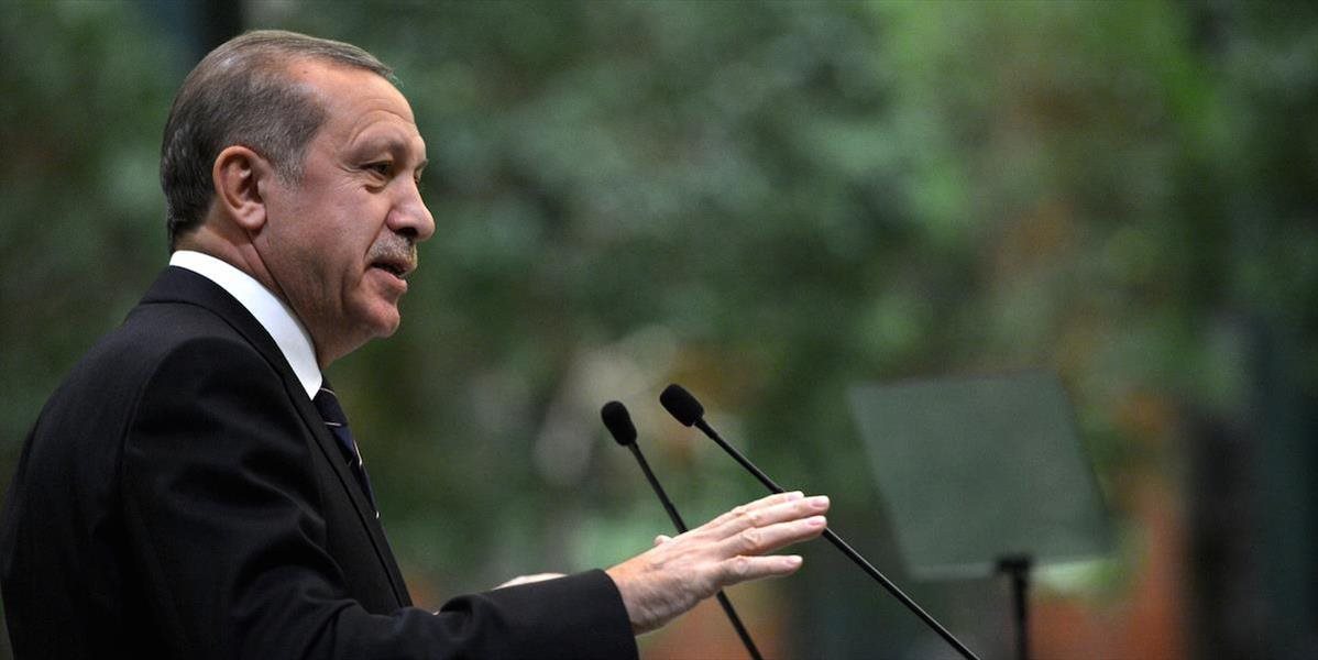 Pre obvinenia z nezákonného odpočúvania Erdogana zatkli 20 ľudí