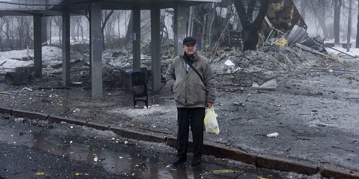 Útok na skupinu ukrajinských nacionalistov vyvolal v Charkove protiruské nálady