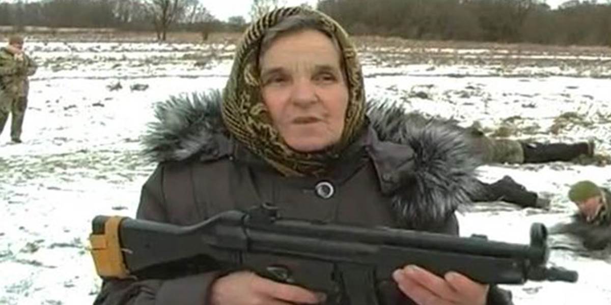 VIDEO Na strane ukrajinskej armády bojuje aj 68-ročná babka