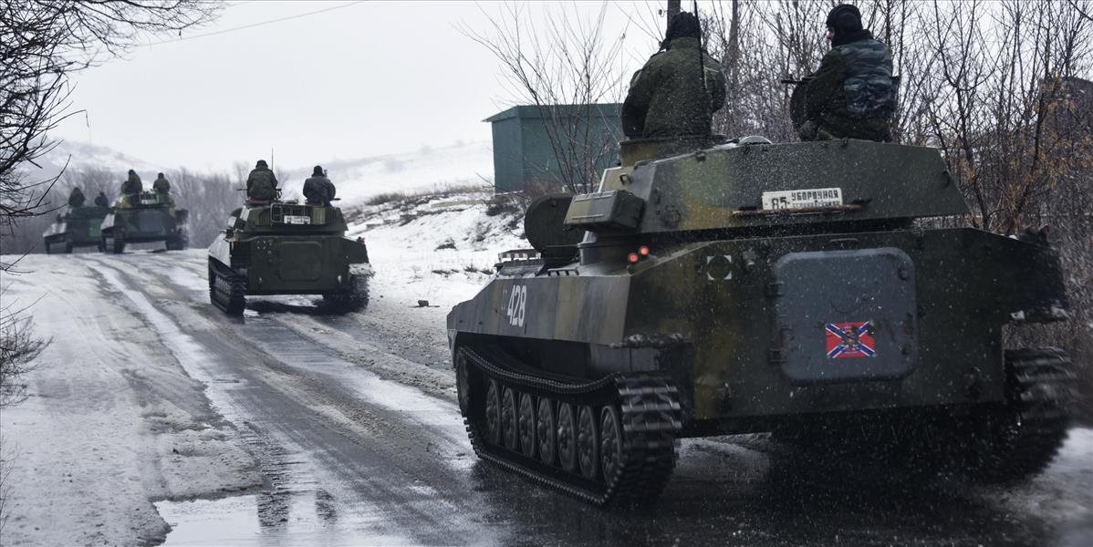 Kyjev a Moskva sa dohodli na stiahnutí ťažkých zbraní
