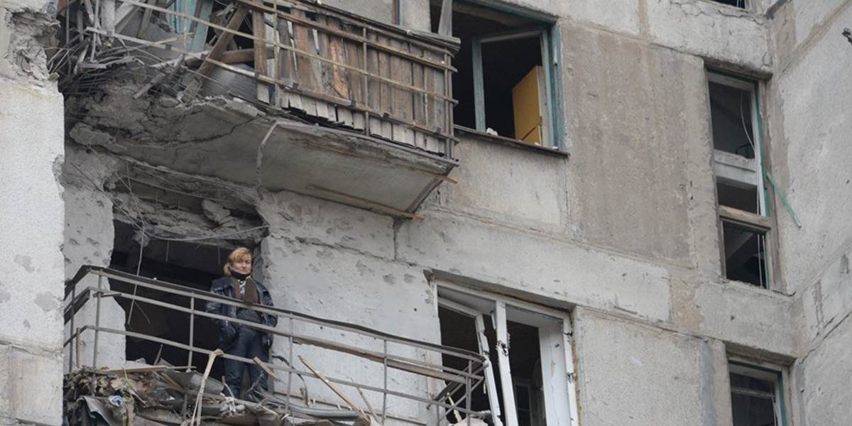Obyvatelia Horlivky a okolitých obcí hromadne opúšťajú svoje domovy, každý piaty Ukrajinec pôjde do armády
