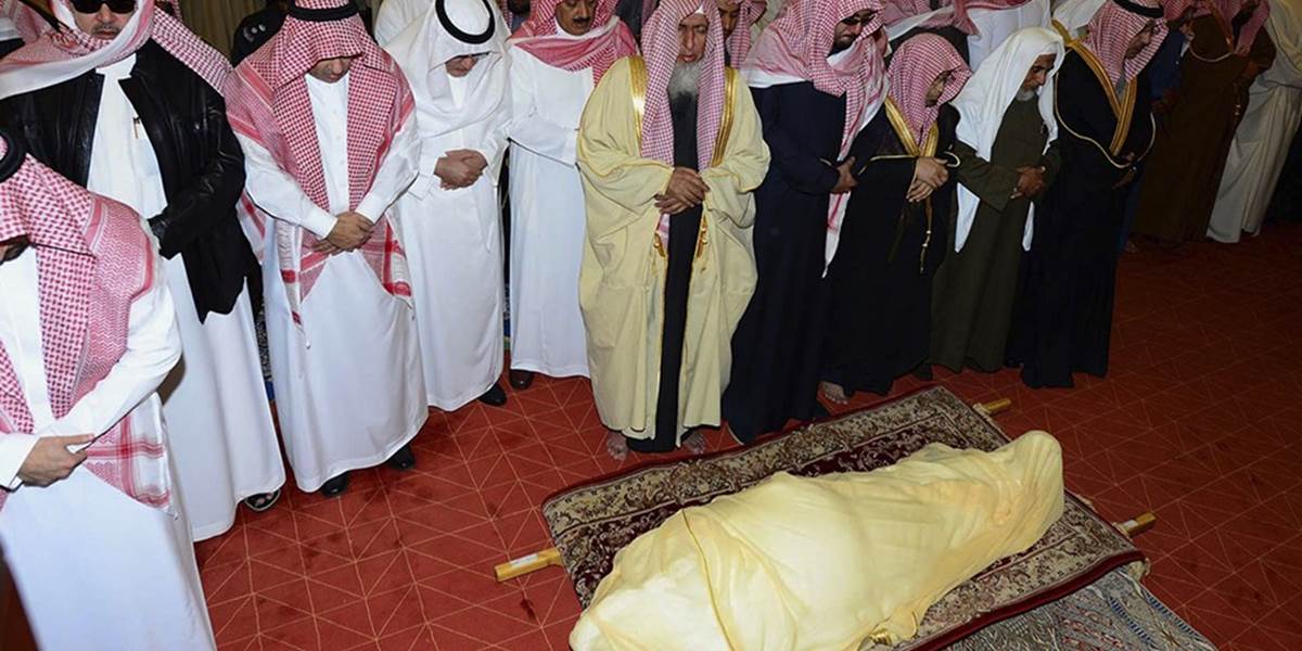 Zosnulého saudskoarabského kráľa pochovali do neoznačeného hrobu