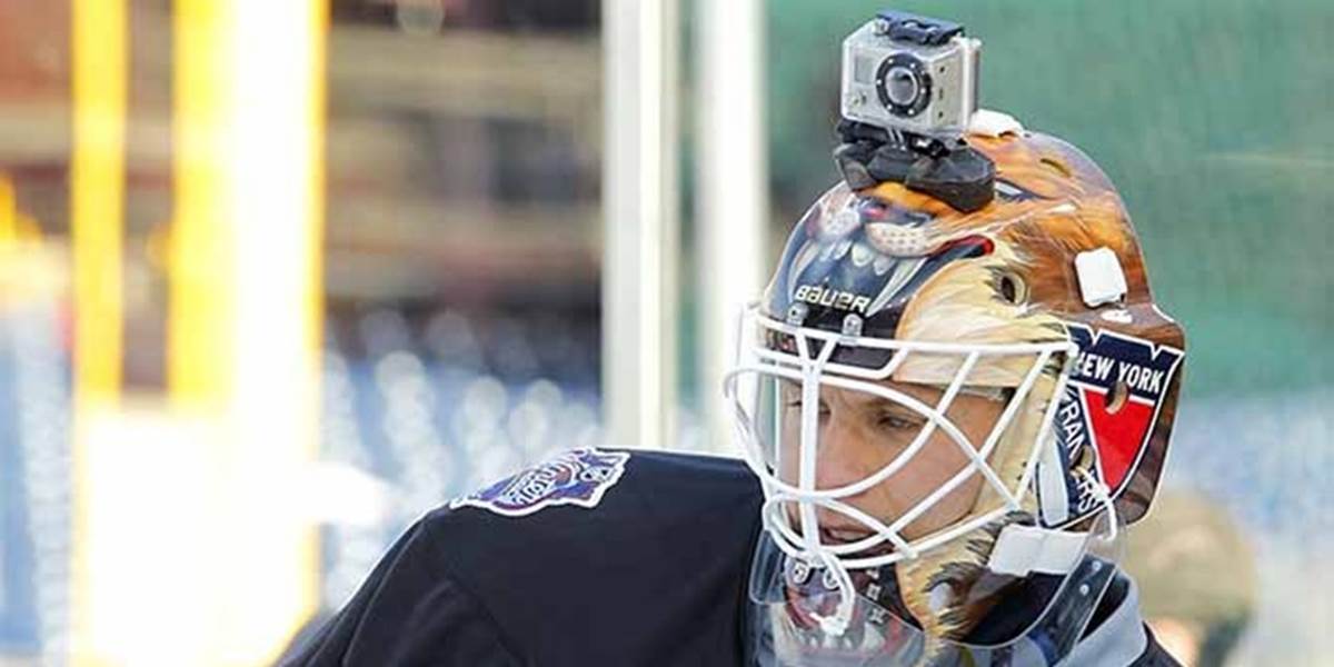NHL: Hráči a rozhodcovia budú nosiť kamery