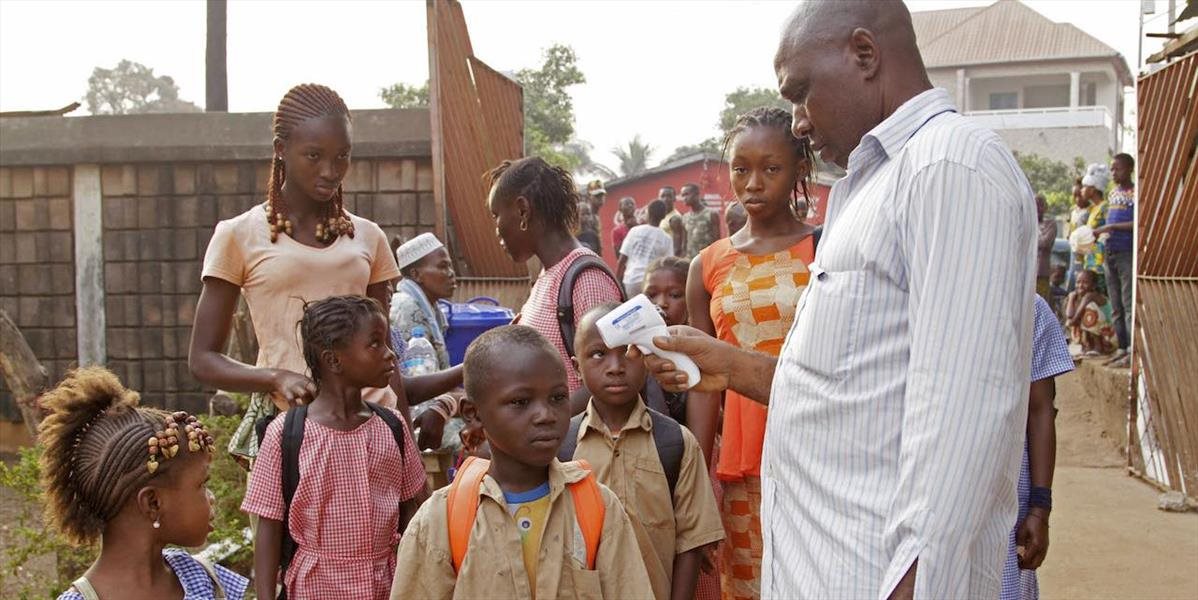 Libéria sa zotavuje zo smrtiaceho vírusu: Eviduje už len päť potvrdených prípadov eboly