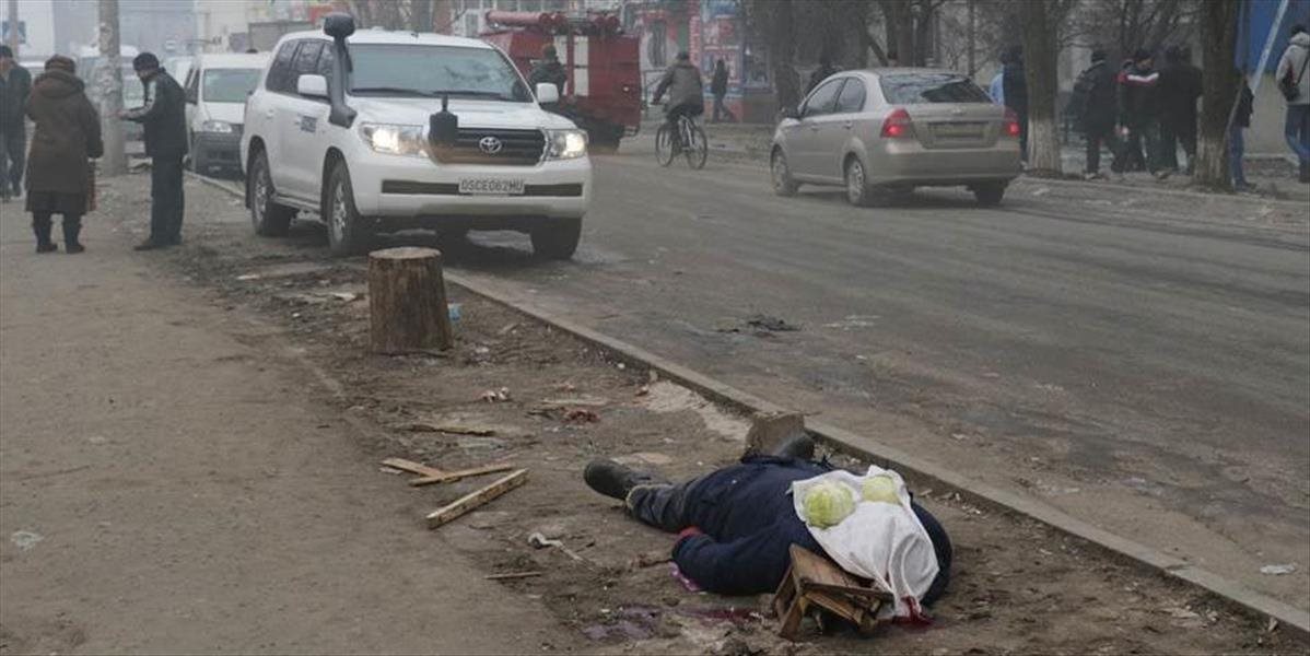 Ukrajina držala štátny smútok za desiatky obetí ostreľovania Mariupolu