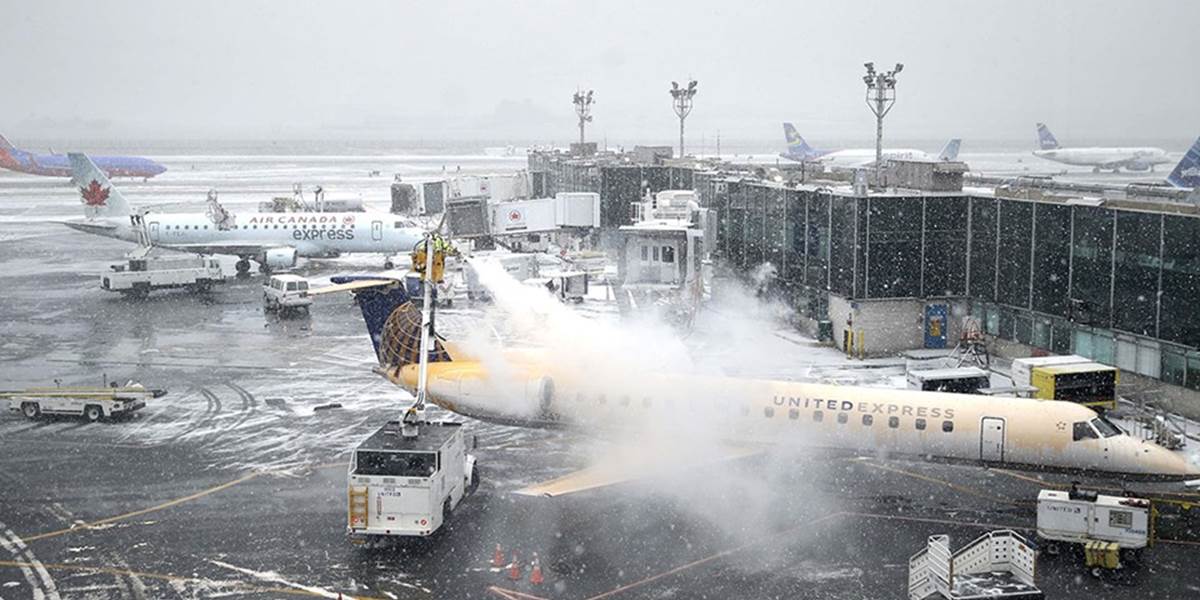 Severovýchod USA čaká historickú búrku: Zrušili tisíce letov!