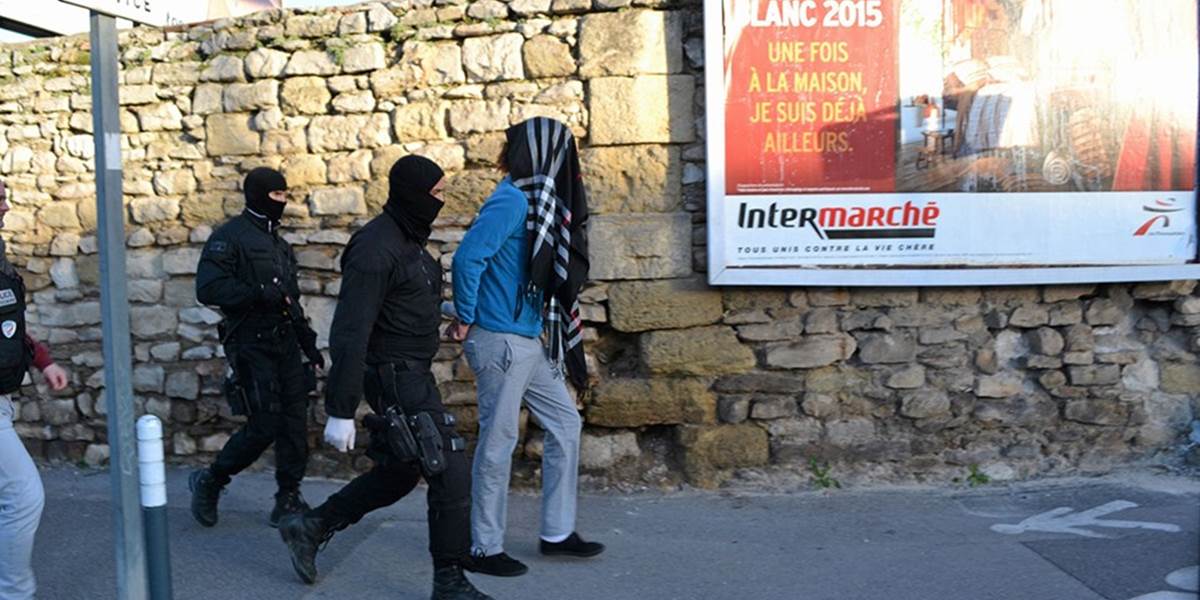 Polícia vo Francúzsku a Belgicku opäť zasahovala proti islamistom