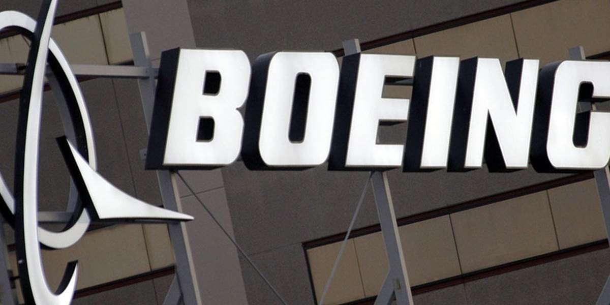Boeing vlani zvýšil zisk a očakáva priaznivý rok 2015