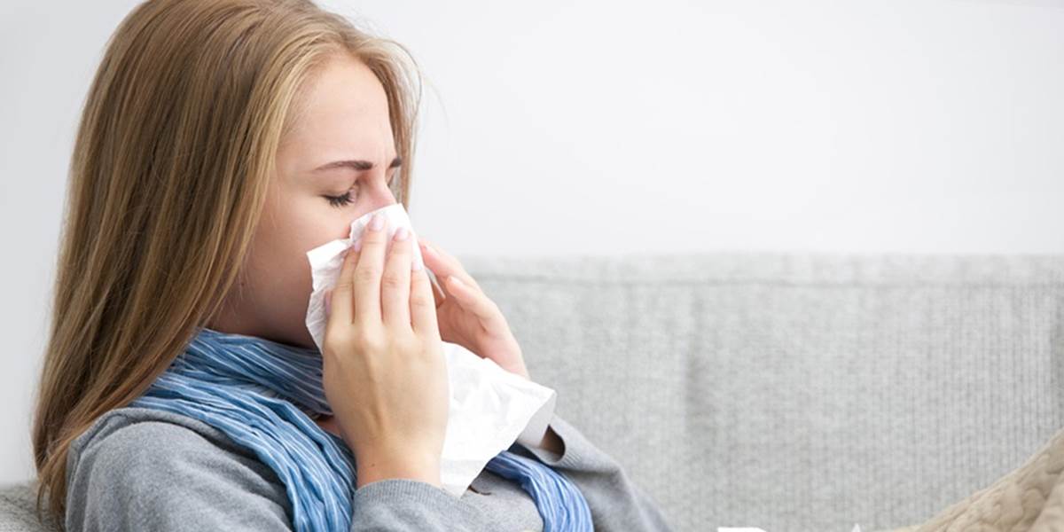 Počet chorých na chrípku stúpol o takmer 70 percent