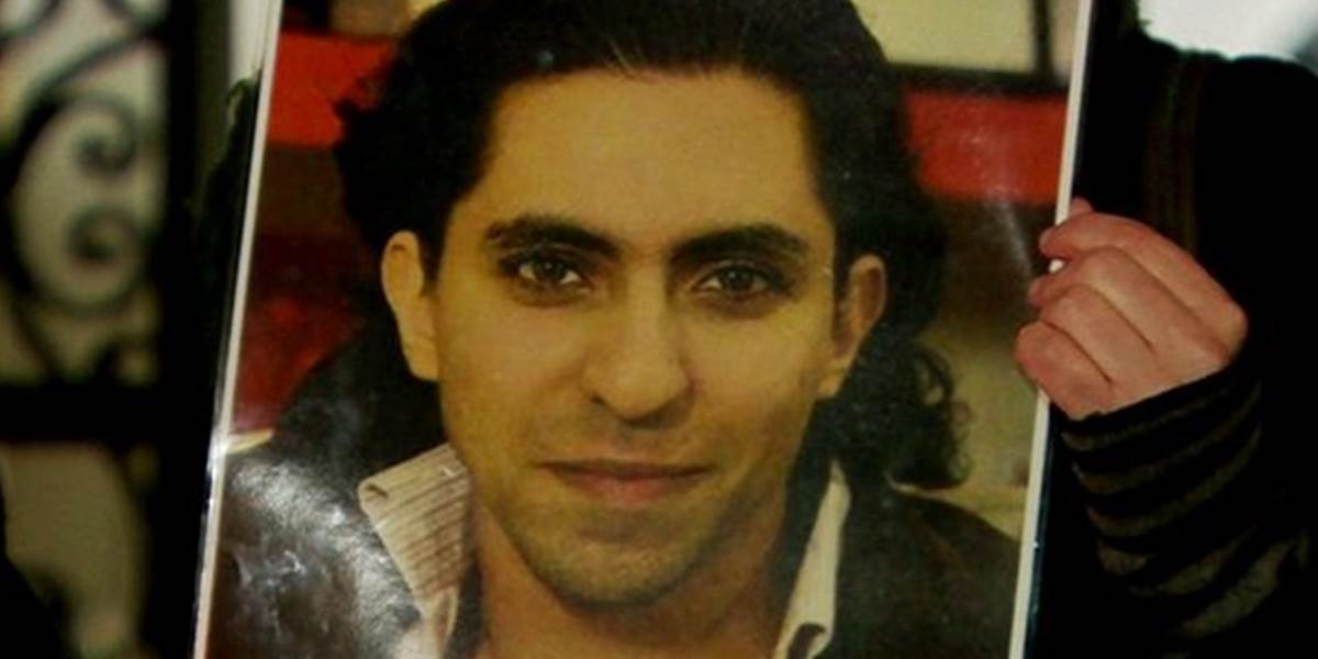 V Saudskej Arábii prepustili z väzenia kolegyňu blogera odsúdeného na bičovanie